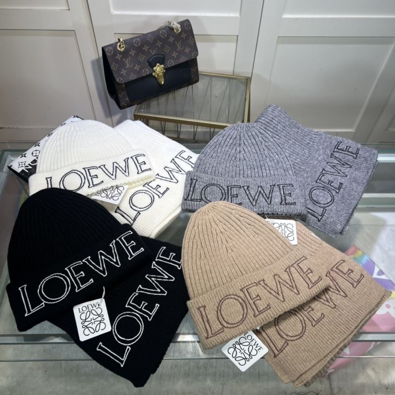 Loewe Caps Scarfs